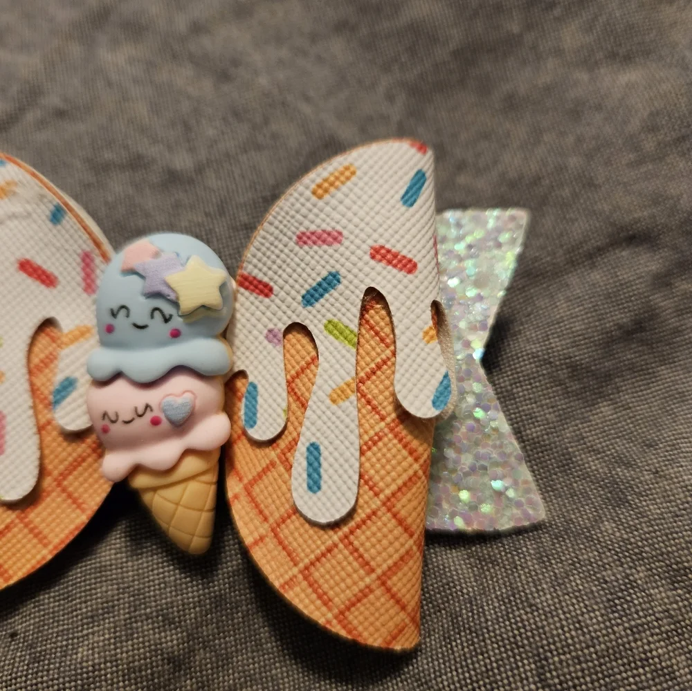 3/$20 💥 Ice Cream Cone Hair Barret NWT